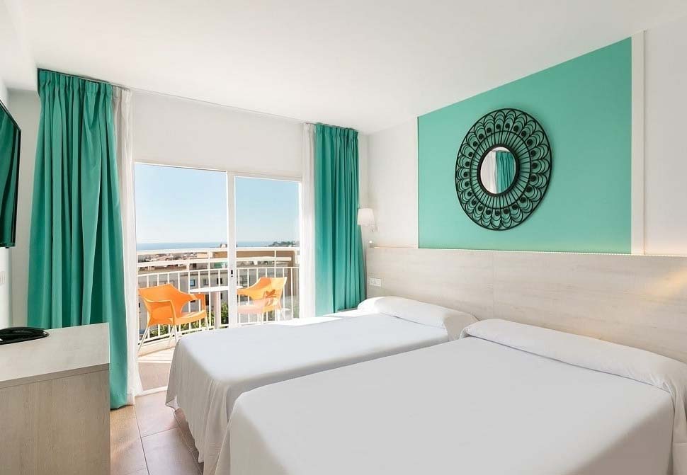 Zon, zee & plezier: 7 dagen Lloret de Mar met halfpension - Afbeelding 3
